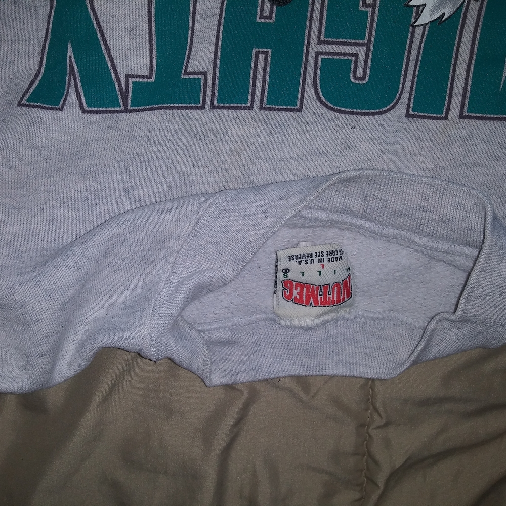 Anaheim Mighty Ducks NHL Nutmeg Crewneck Size Large Breakthrough Vintage 90s - Picture 7 of 7